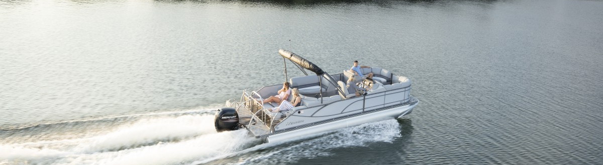 Manitou for sale in Fun-N-Sun Boats & Tackle, Hurst, Texas